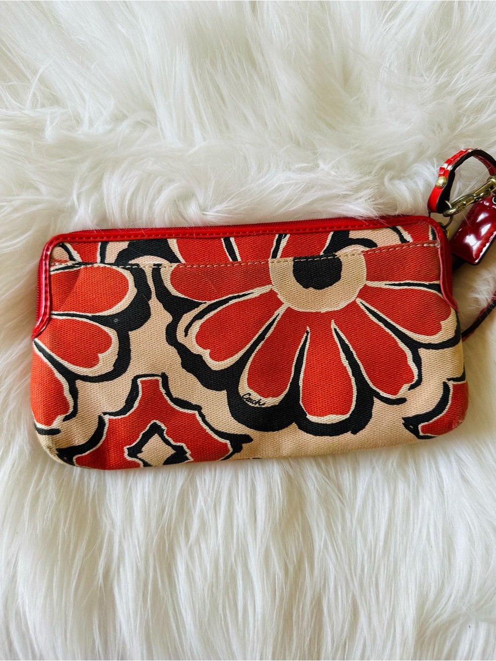 COACH Poppy Double Zip Wristlet - Picture 9 of 13